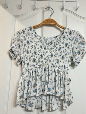 Planet Gold White Floral Smocked V‑Neck Peplum Top - Blue Floral